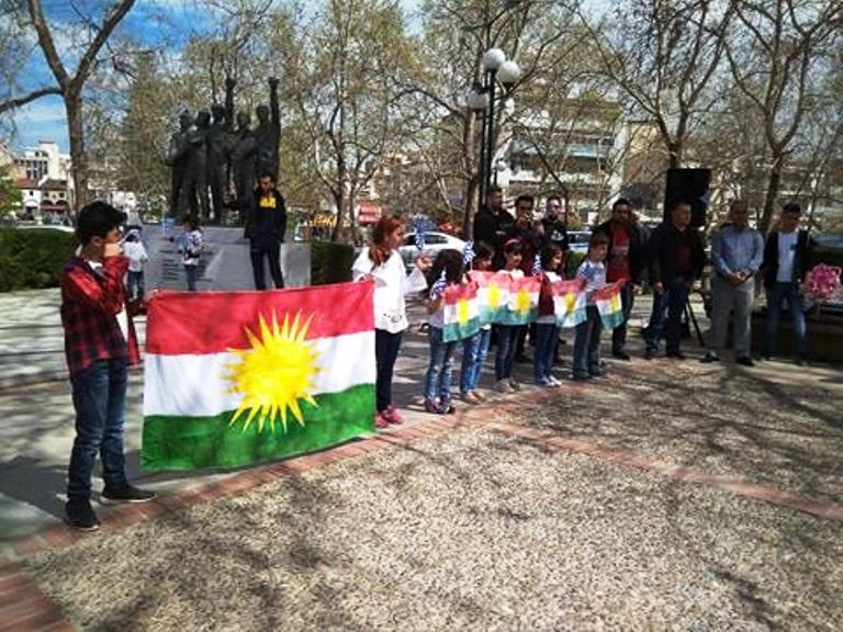 Οι Κούρδοι πρόσφυγες γιόρτασαν το «Νεβρόζ» στα Τρίκαλα