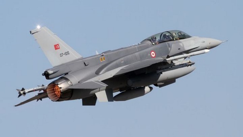 Νέες παραβιάσεις από τουρκικά F-16 πάνω από το Αιγαίο