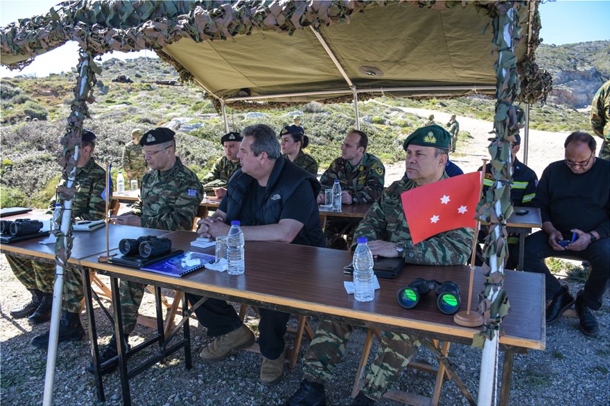 Μήνυμα Καμμένου προς Τουρκία: Αν έχουν κότσια ας τολμήσουν να αμφισβητήσουν έστω και ένα χιλιοστό