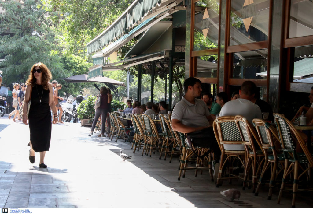 Κολωνάκι: Με απόφαση του ΣτΕ αφαιρούνται τα στέγαστρα από δύο καφετέριες