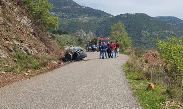 Αγρίνιο: Βρέθηκε απανθρακωμένο πτώμα σε αυτοκίνητο