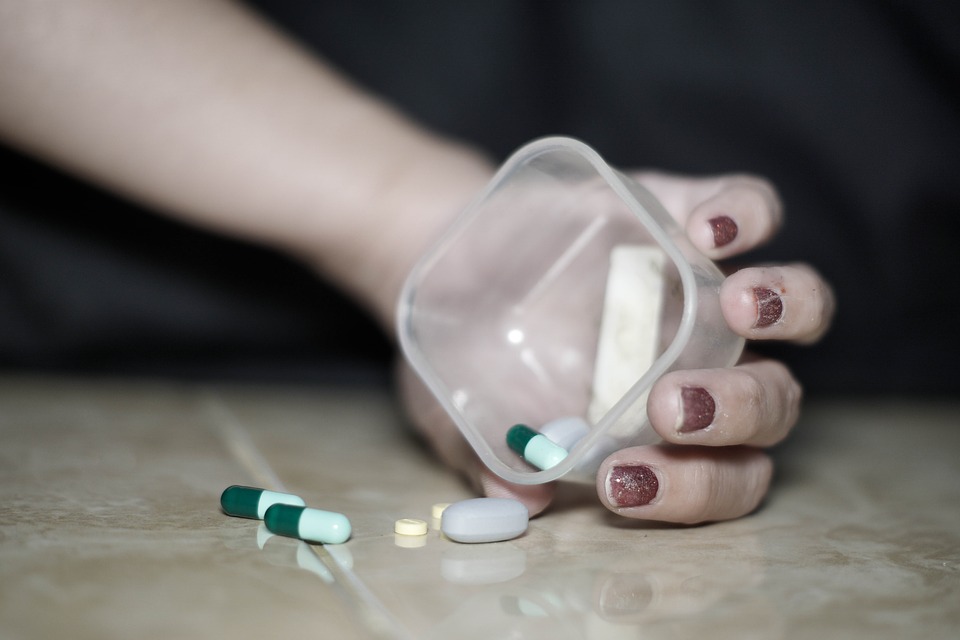 Τι να κάνετε αν δεν μπορείτε να καταπιείτε χάπια – Γιατροί προτείνουν δύο κόλπα