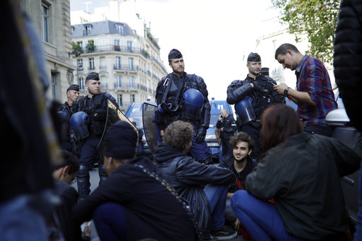 Γαλλία: Την επέμβαση της αστυνομίας στο Πανεπιστήμιο ζήτησε ο Πρόεδρος του Paris-1 για να διώξει τους καταληψίες