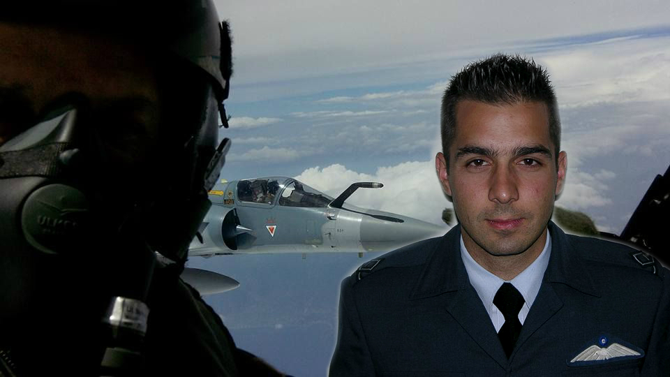 Τα σενάρια της πτώσης του Μιράζ – Τριήμερο πένθος στην Αεροπορία για τον Γιώργο Μπαλταδώρο (Photos + Video)