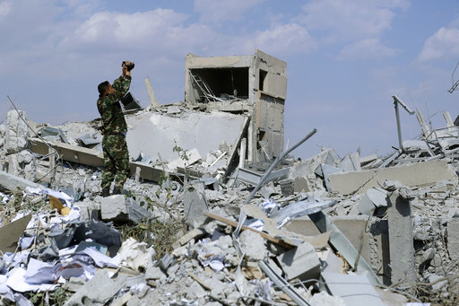 Σε ερείπια μετατράπηκε το ερευνητικό κέντρο στην Barzeh της Δαμασκού (Video)