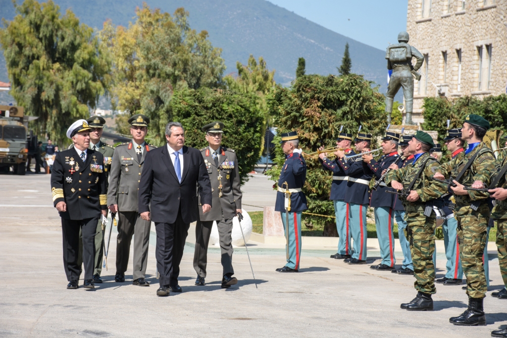 Καμμένος: Δεν θα πρέπει κανείς να αμφισβητήσει ούτε χιλιοστό της εθνικής κυριαρχίας (Photos)