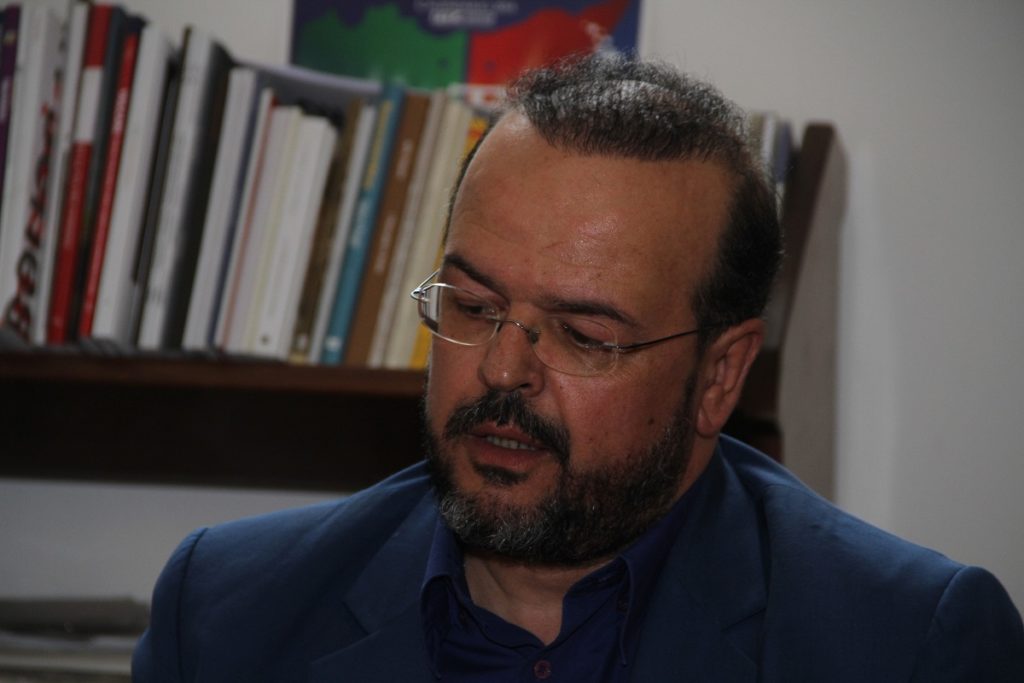 Τριανταφυλλίδης: «Καθαρή έξοδος με άρση των μειώσεων σε συντάξεις και αφορολόγητο»