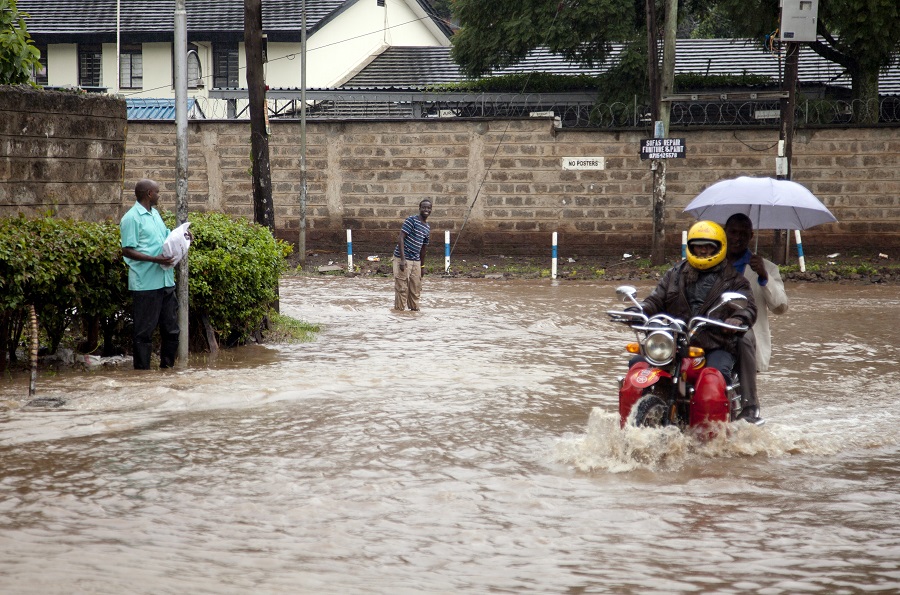 Υπερχείλιση φράγματος στην Κένυα λόγω πλημμύρας – 47 νεκροί και ο αριθμός μεγαλώνει…