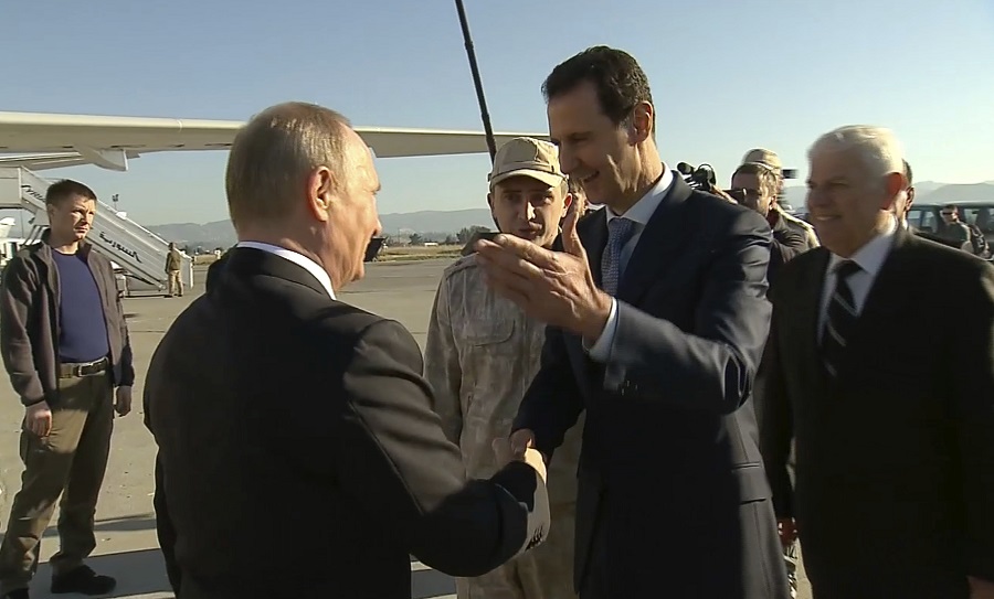 Στη Ρωσία ο Άσαντ – Συναντήθηκε με τον Πούτιν