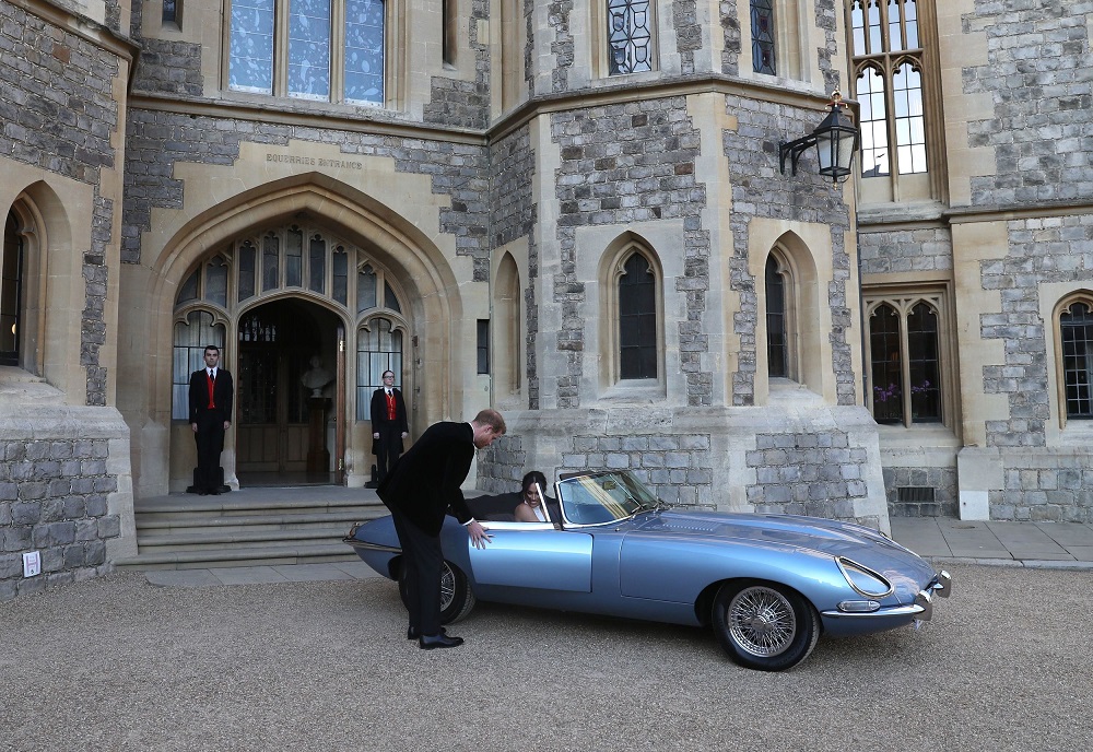 Jaguar E Type Zero: Η τραγική ιστορία που έκρυβε το γαμήλιο αυτοκίνητο στον γάμο Χάρι-Μέγκαν