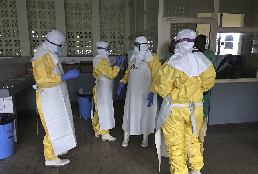 Συναγερμός στο Κονγκό από τον Έμπολα – Δύο ασθενείς το έσκασαν από νοσοκομείο
