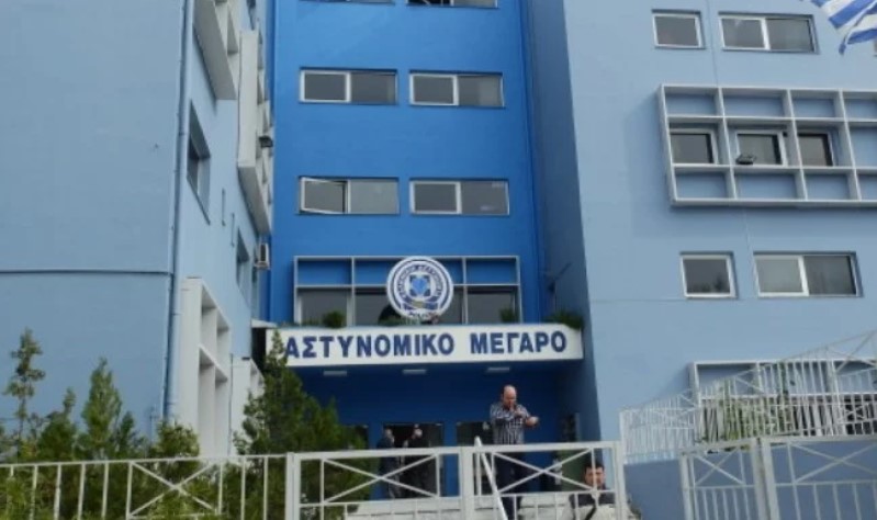 Χανιά: Εμφανίστηκε 60χρονη που παρέσυρε με το αυτοκίνητό της ποδηλάτη και τον άφησε νεκρό