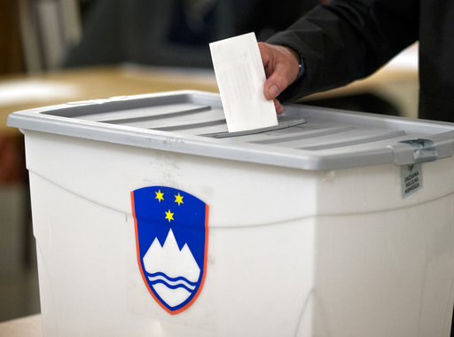 Βουλευτικές εκλογές στη Σλοβενία με φαβορί τον συντηρητικό Γιάνσα