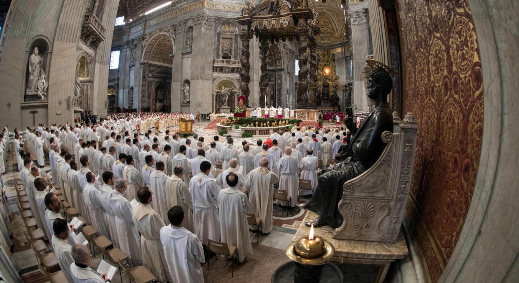 Βατικανό: Ποινική δίωξη σε βάρος Καθολικού ιερέα, για κατοχή παιδικού πορνογραφικού υλικού