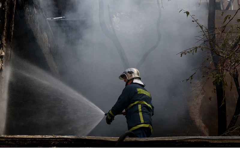 Λάρισα: Σε εξέλιξη πυρκαγιά στην περιοχή Γεντίκι