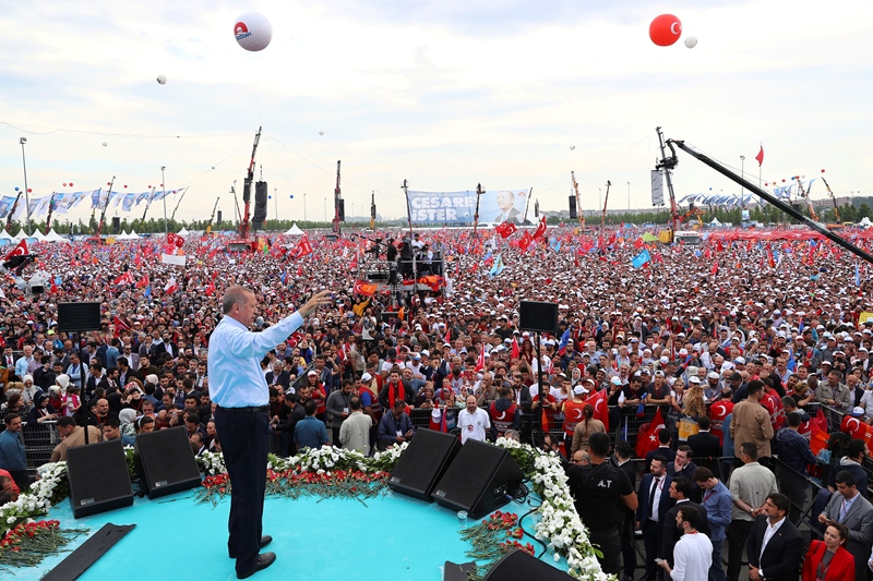 Τουρκία: Ο φυλακισμένος Ντεμιρτάς κρατάει το «κλειδί» των εκλογών