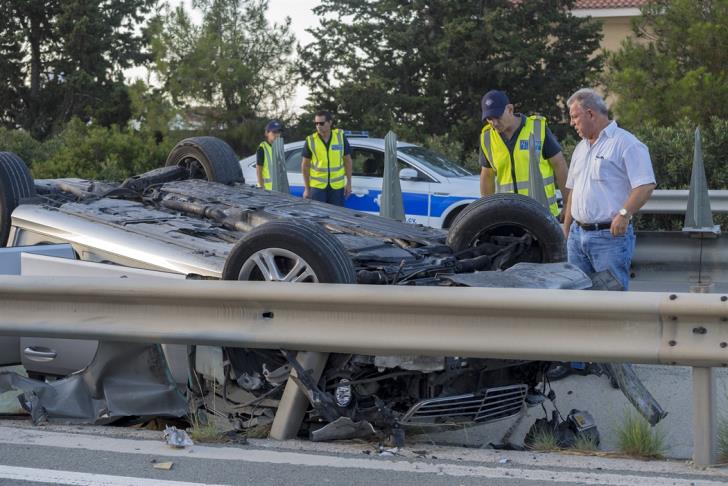 Μοιραίο τροχαίο με 4 παιδιά: Σκοτώθηκαν δύο 11χρονες που δεν έφεραν ζώνη ασφαλείας (Photos)