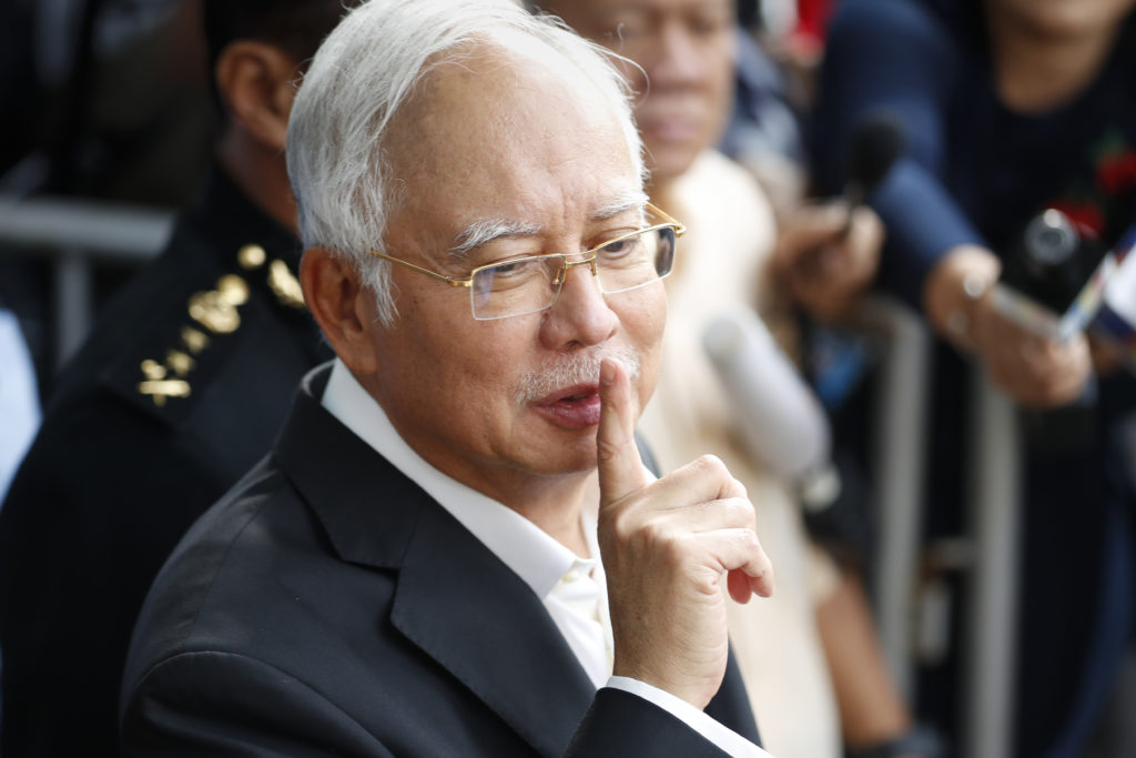 Μαλαισία: Ο πρώην πρωθυπουργός Νατζίμπ Ραζάκ συνελήφθη για διαφθορά
