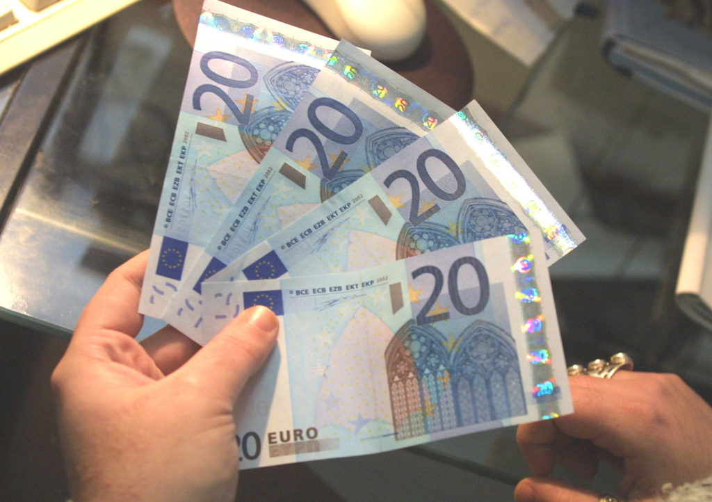 Επίδομα ενοικίου: Με ποια κριτήρια οι δικαιούχοι μπορούν να λάβουν ως 210 ευρώ μηνιαίως