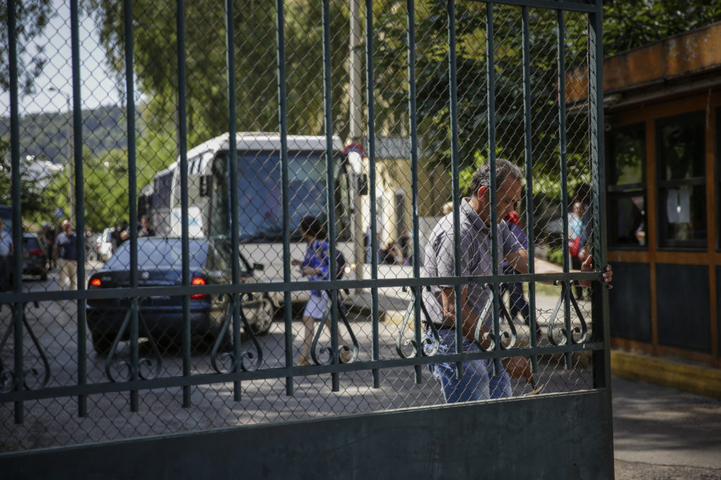 Πρόλαβαν ντου του Ρουβίκωνα στην Αυστριακή πρεσβεία – Δύο προσαγωγές