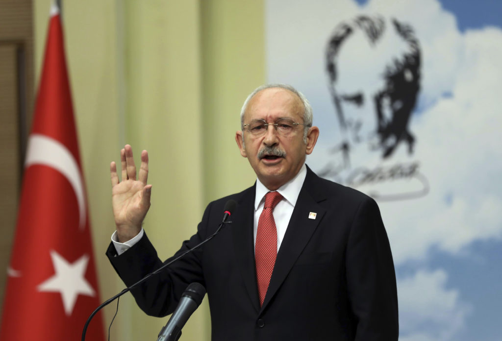 Τουρκία: Πρόστιμο «μαμούθ» στον ηγέτη της αντιπολίτευσης για… δυσφήμιση του Ερντογάν