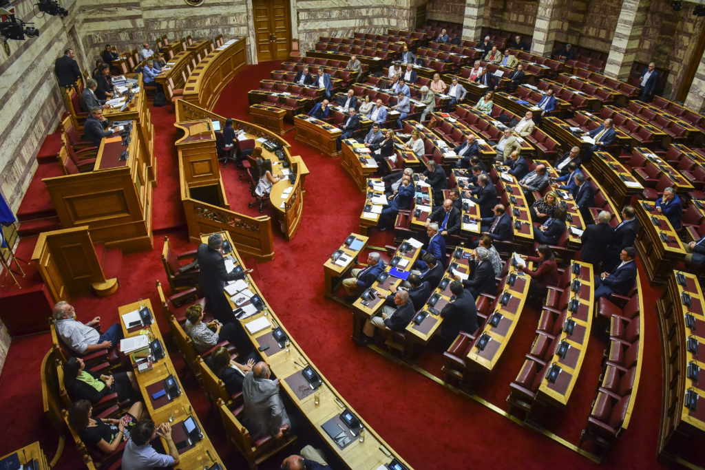 Στη Βουλή το νομοσχέδιο που αλλάζει τον ακαδημαϊκό χάρτη της χώρας