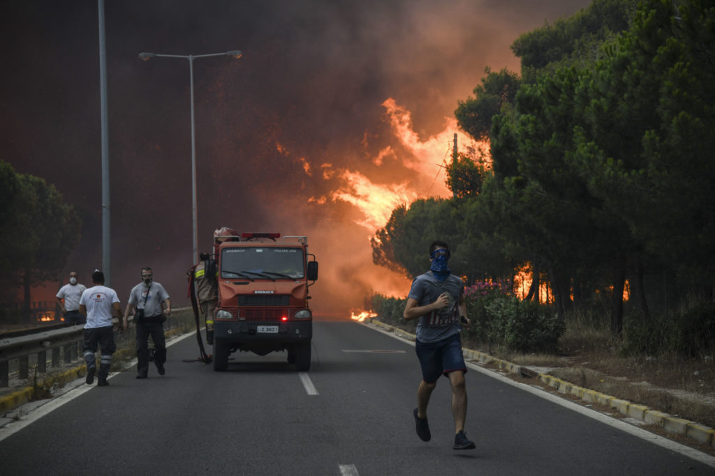 Αργυρίου για φωτιές: Οι ευθύνες πάντα ανήκουν στους ανθρώπους