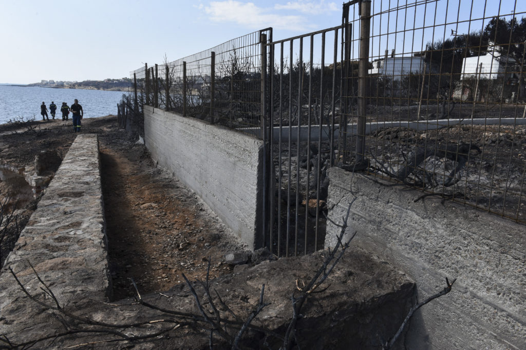 «Ιδεολογική συγγένεια» οδηγεί μέλος της οικογένειας Φράγκου να ζητήσει συμπαράσταση από τον Μητσοτάκη