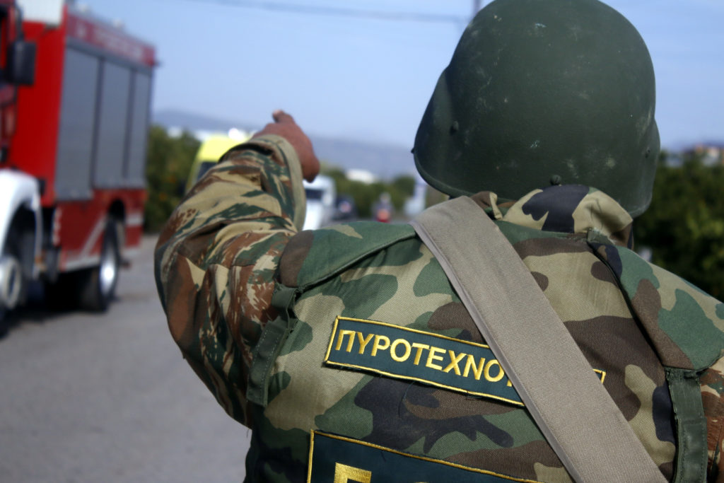 Θεσσαλονίκη: Απομακρύνθηκε επιτυχώς οβίδα που βρέθηκε σε σπίτι στη Χαριλάου
