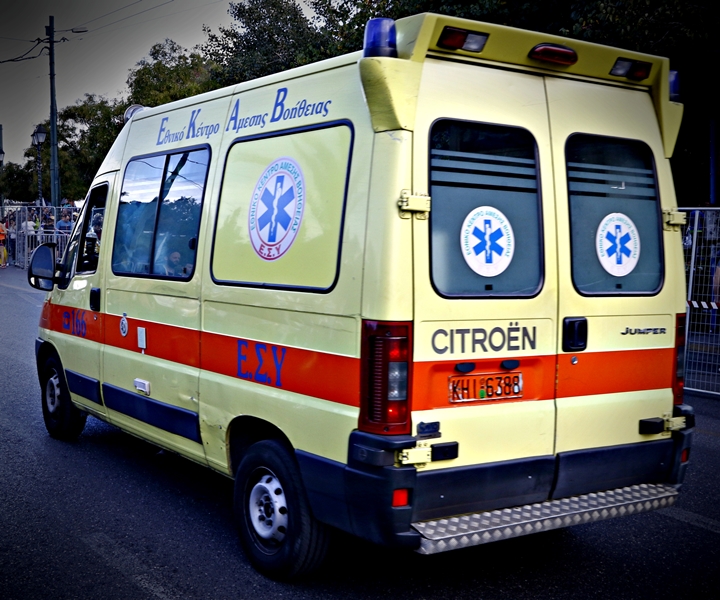 Κρήτη: «Καραμπόλα» με τρία οχήματα στον ΒΟΑΚ – Δύο τραυματίες