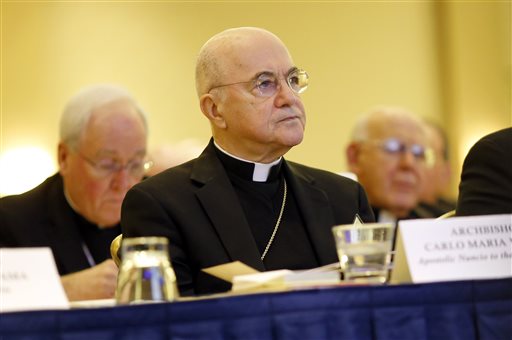 O αρχιεπίσκοπος που τόλμησε να ζητήσει την παραίτηση του πάπα – «Γνώριζε επί 5 χρόνια»!