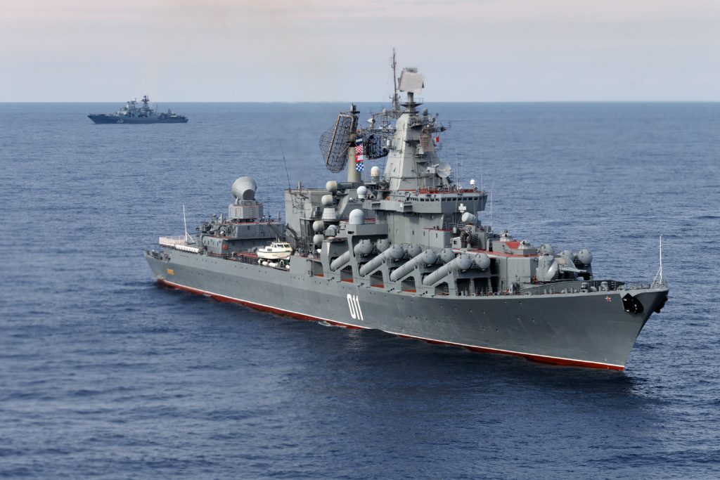 Mεγάλη ρωσική ναυτική δύναμη ανοικτά της Συρίας