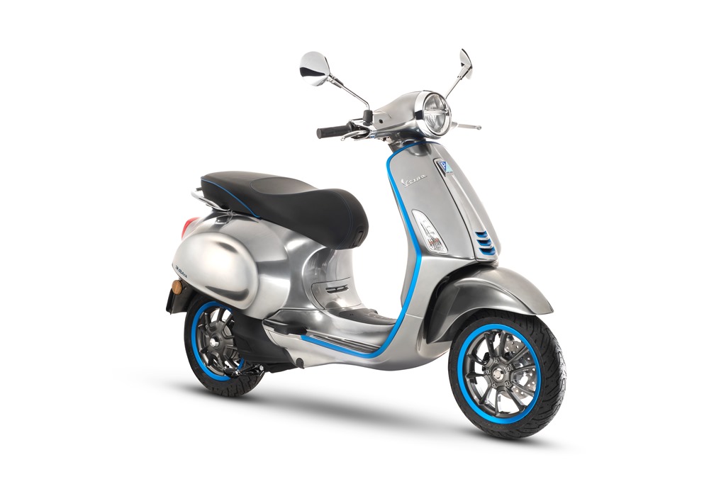 Στην παραγωγή η Vespa Elettrica (Video)