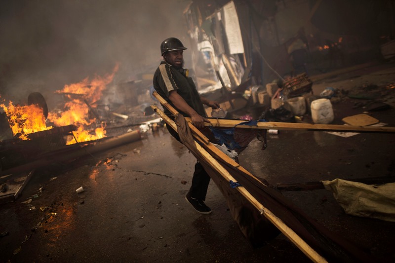 Αίγυπτος: Εις θάνατον 75 άτομα για τη βίαιη διαδήλωση του 2013