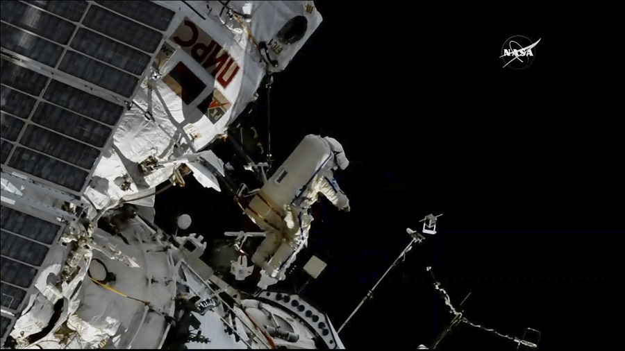 Τη ρωγμή που αναστάτωσε τον Διεθνή Διαστημικό Σταθμό έδειξε κοσμοναύτης στο Twitter (Video)