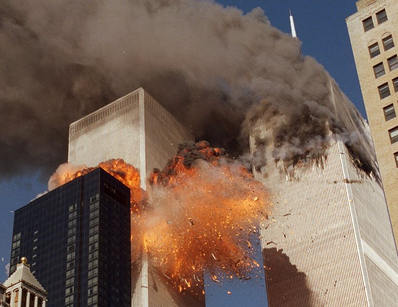 11η Σεπτεμβρίου 2001: Η ημέρα που άλλαξε τον πλανήτη (Video – Photos)
