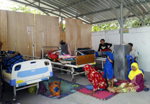 Το τουριστικό Λομπόκ, μετά τον καταστροφικό σεισμό, αντιμέτωπο με την ελονοσία
