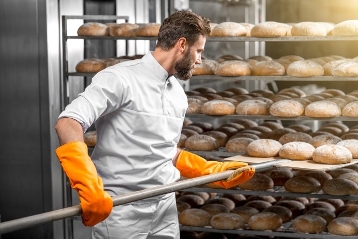 Φρικτό ατύχημα: Εργαζόμενος σε αρτοποιείο έχασε το χέρι του από τον αγκώνα
