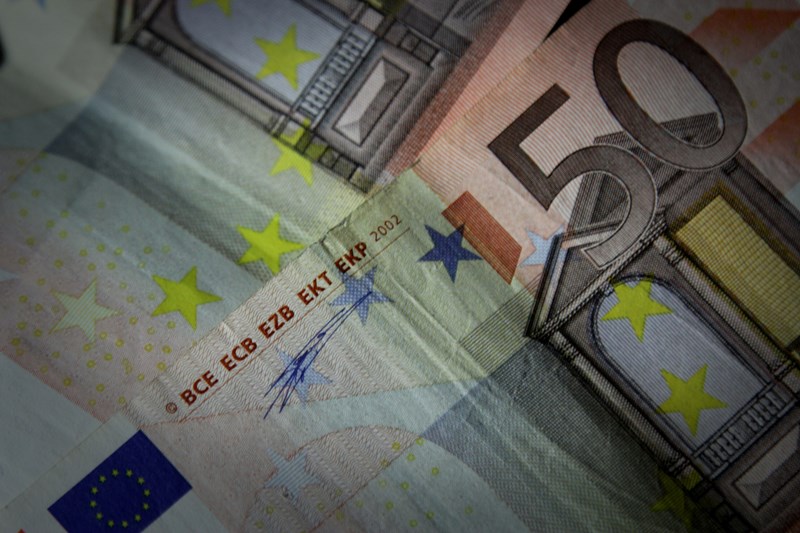 Ενίσχυση 1.000 ευρώ σε άνεργους πρώην εργαζομένους  της ΠΑΣΕΓΕΣ και της «Ελληνικός Νηογνώμων ΑΕ»