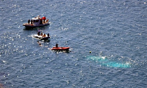 Μυτιλήνη: Παραδόθηκε και συνελήφθη ο καταζητούμενος ιδιοκτήτης ΜΚΟ που κατηγορείται για διακίνηση μεταναστών