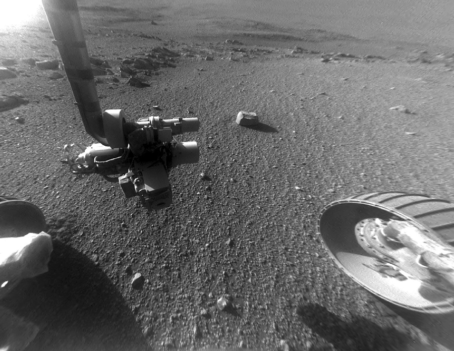 Η NASA βλέπει αλλά δεν μπορεί να «ακούσει» το Opportunity