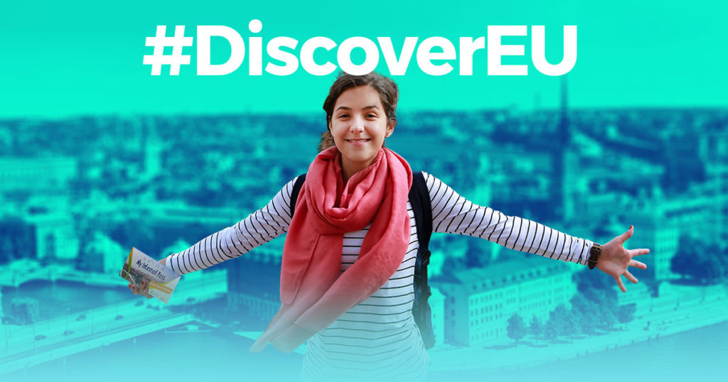 Η ΕΕ προσφέρει 12.000 εισιτήρια σε νέους για να ανακαλύψουν την Ευρώπη