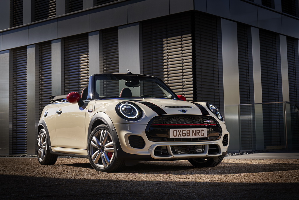 Mini John Cooper Works και Cabrio συμβατά με το πρότυπο Euro 6d-TEMP