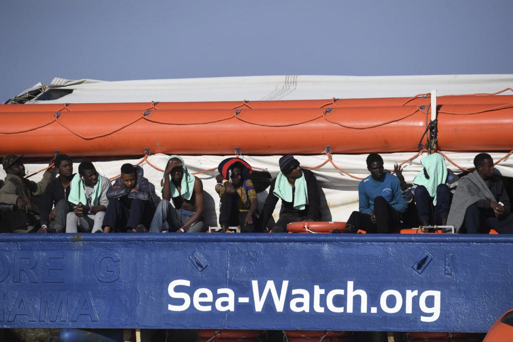 «Μπαλάκι» 47 πρόσφυγες μεταξύ Ιταλίας και Ολλανδίας