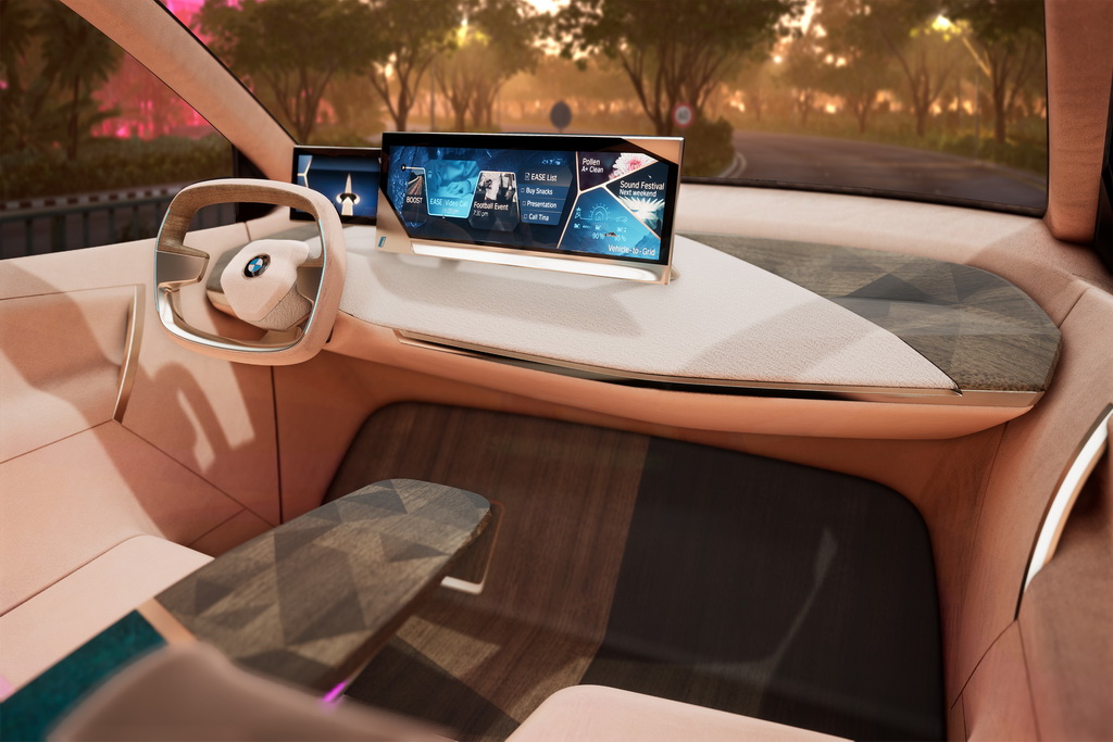 BMW Vision iNext, ευκαιρία για…εικονική οδήγηση