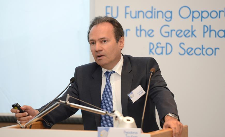 Ο πρόεδρος της ΠΕΦ στο συνέδριο του Economist – Δείτε τις προτάσεις του για την ελληνική φαρμακοβιομηχανία