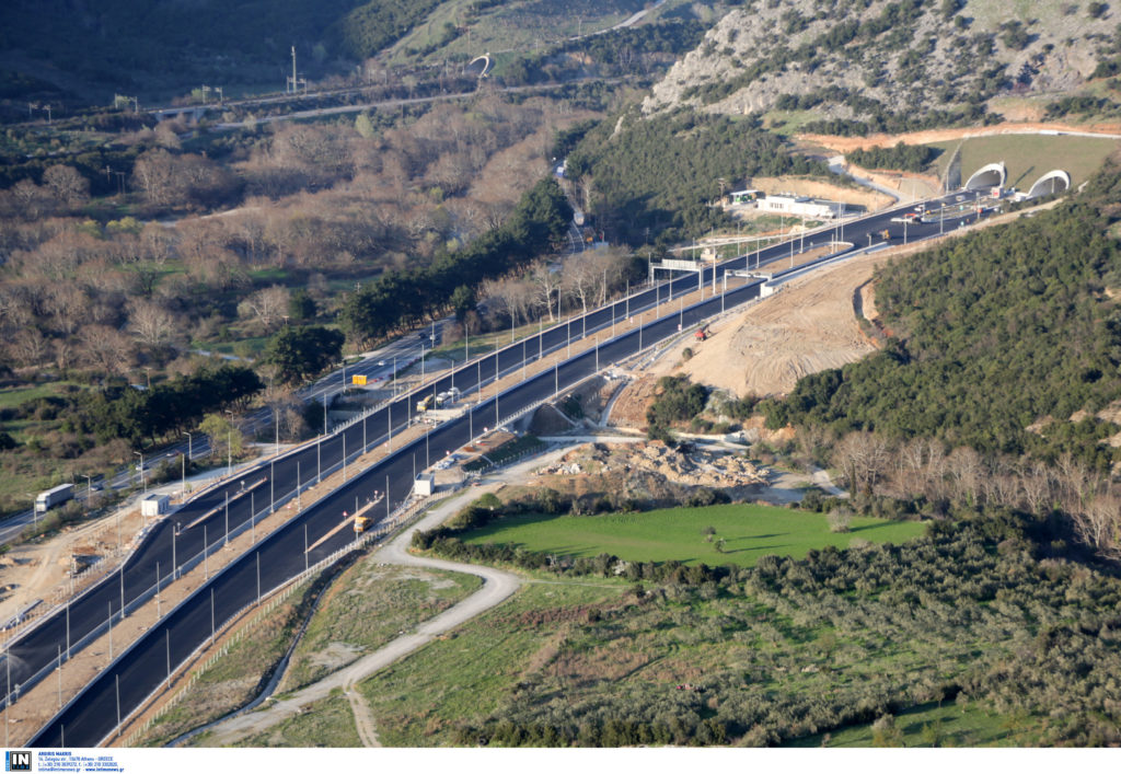 Κλείνει ο αυτοκινητόδρομος στα Τέμπη – Μέσω παλιάς Εθνικής Οδού η κίνηση των οχημάτων