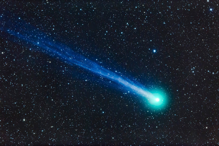 Ορατός από τη Γη ένας… πράσινος κομήτης