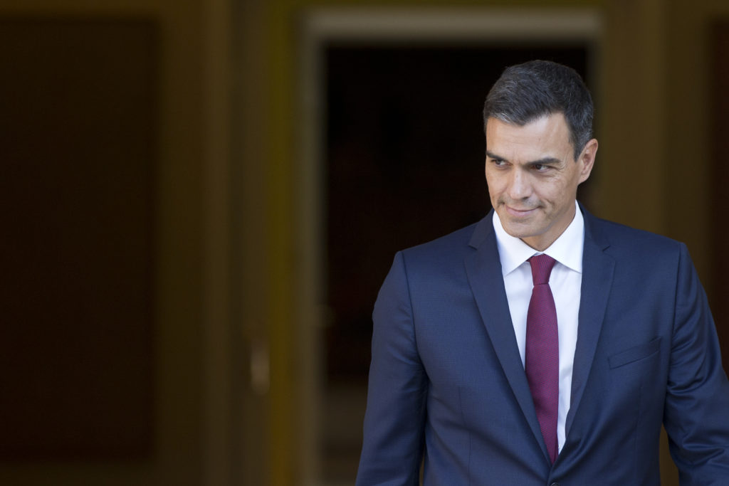 Ισπανία: Ο πρωθυπουργός Σάντσεθ σκέπτεται να προκηρύξει πρόωρες εκλογές
