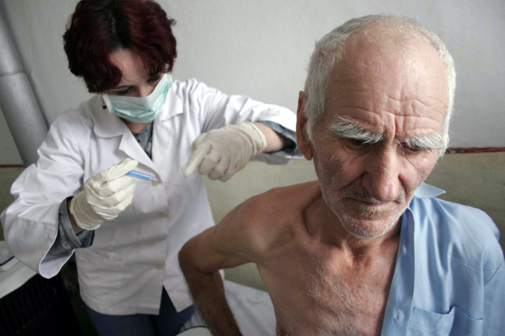 Θερίζει η γρίπη στη Ρουμανία – 87 νεκροί